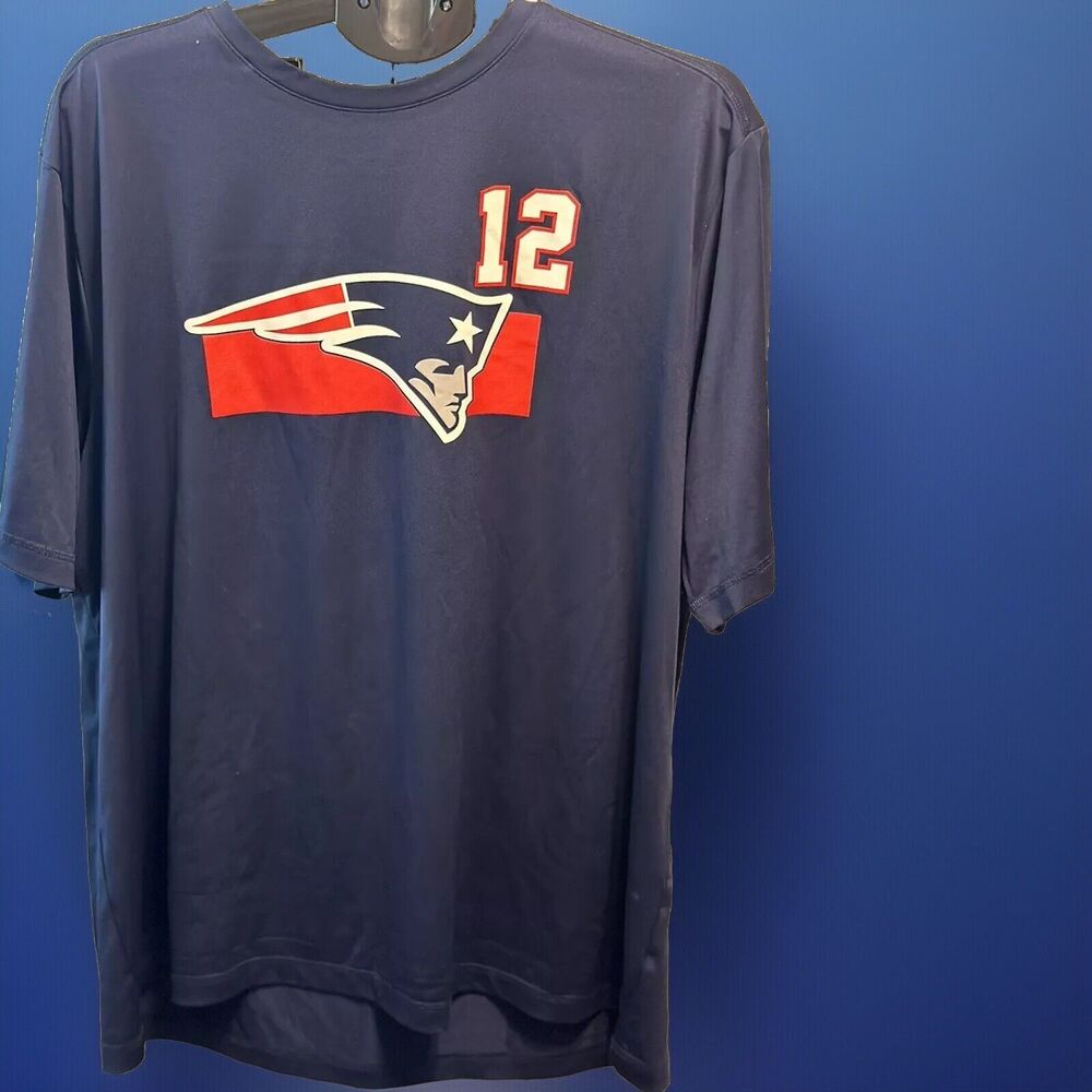 New England Patriots Short Sleeve t-shirt Tom Brady Size Medium